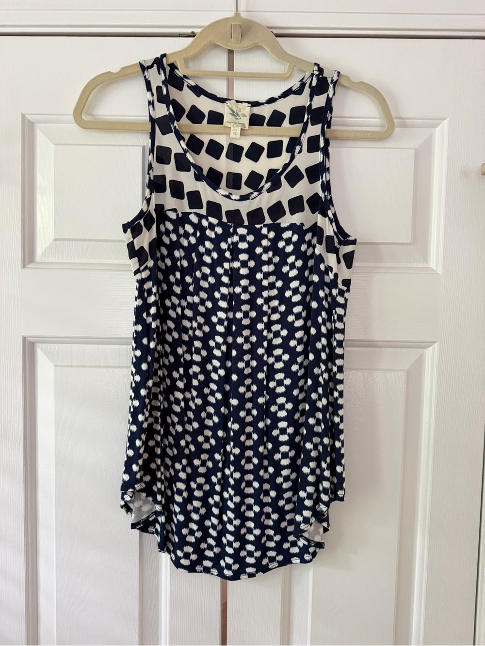 Anthropologie Navy and White Patterned Sleeveless Tank